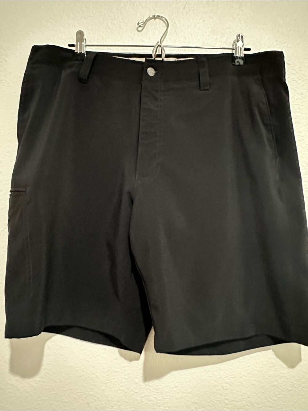 Like New! Men’s CALLAWAY Black Performance Golf Flat Front Shorts, size 36